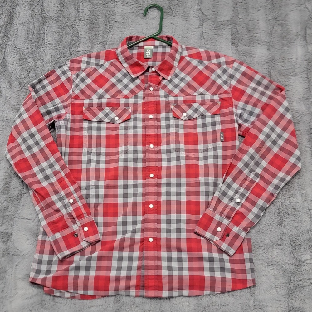 Stio Eddy Shirt Mens Medium Red Plaid Long Pearl Sleeve Snap Button Outdoor